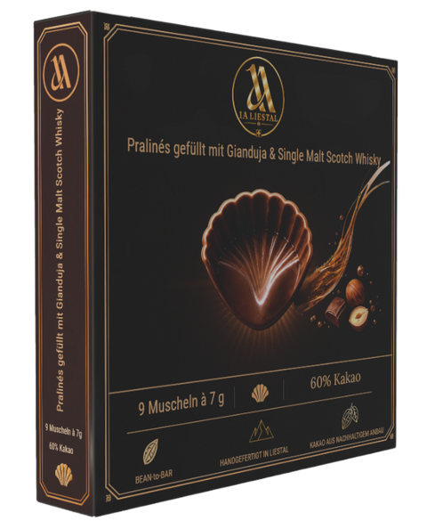 Pralinés gefüllt mit Gianduja und Single Malt Scotch Whisky